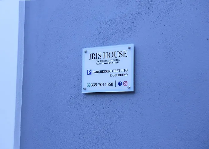 Apartment Iris House Pompei *